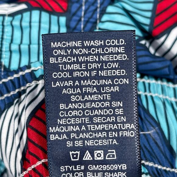 Shark Triangle Print Swim Trunks Men 2XL 44-46 Above The Knee 6" Inseam Blue Red - Picture 7 of 11